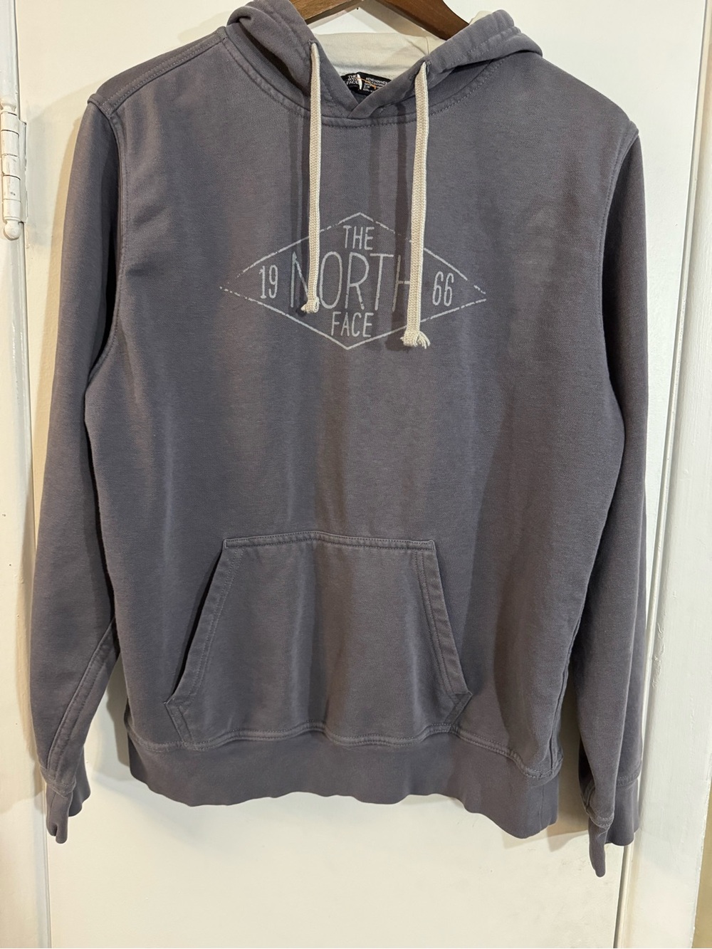 The North Face Men's Slate Gray Pullover Hoodie with Logo